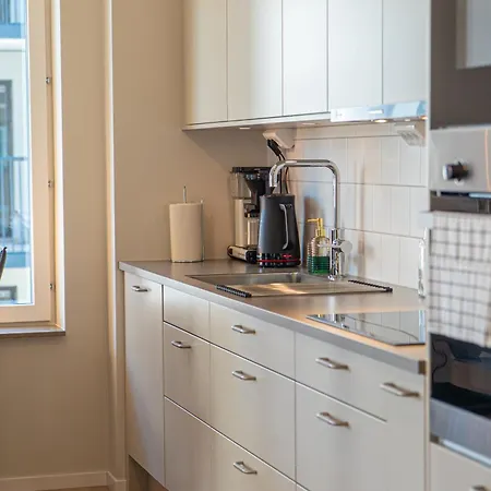 Avenyn Hideaway By Beyond With Big Balcony Gothenburg