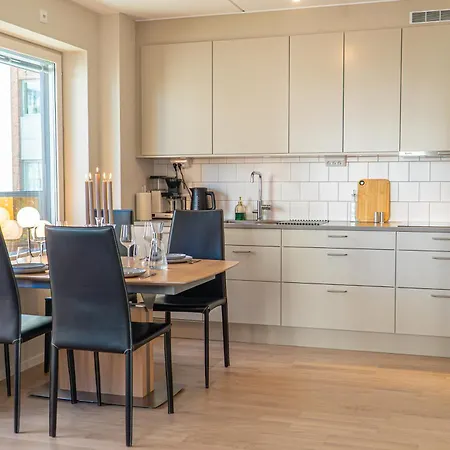Avenyn Hideaway By Beyond With Big Balcony Gothenburg