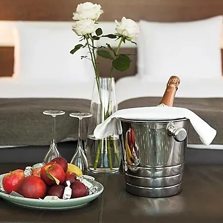 Profilhotels Opera 4*