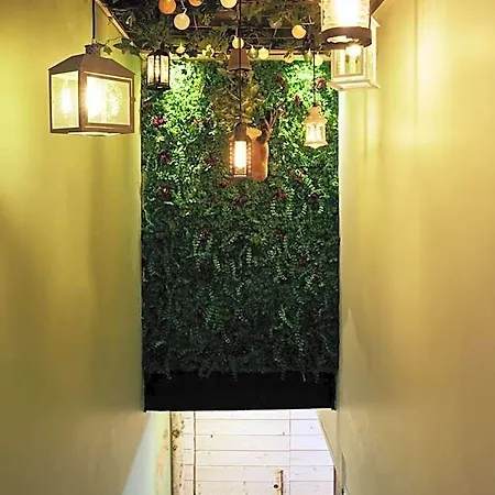 Slottsskogen Hotel 2*