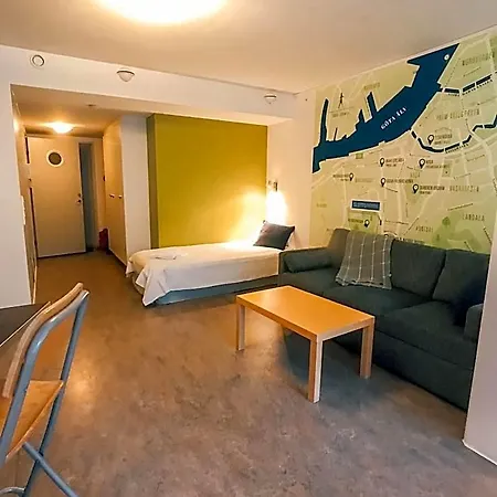 Hotel Slottsskogen 2*