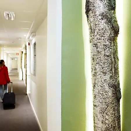 Hotel Slottsskogen 2*