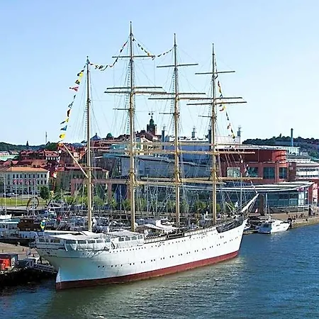 Båthotell Barken Viking