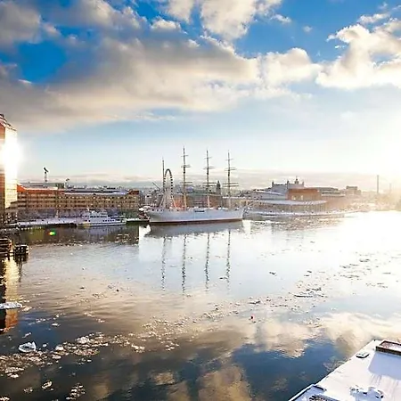 Barken Viking Båthotell 3*