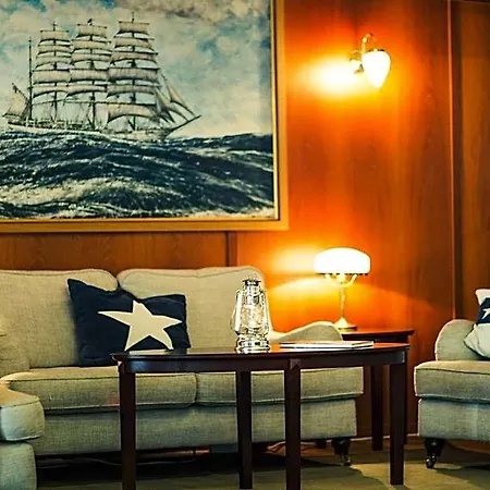 Båthotell Barken Viking 3*