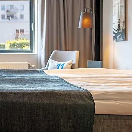 Quality 11 & Eriksbergshallen גטבורג