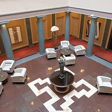 Elite Plaza