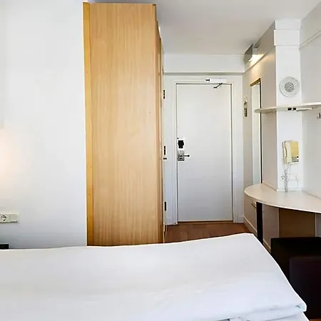 Hotell Good Morning+ 3*