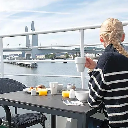 Good Morning+ Hotell 3*