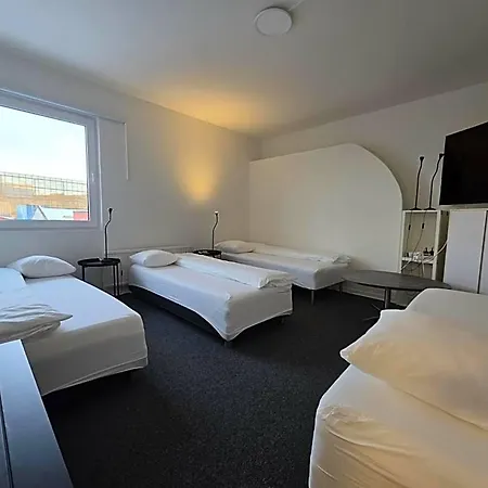 Office Hotel *