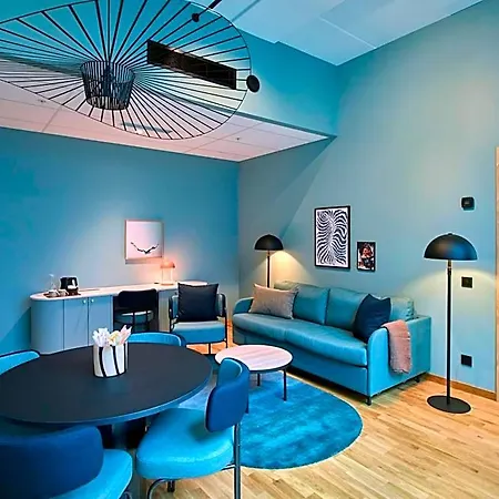 Scandic 4*