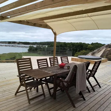 Villa Seaside Panorama With Jetless Hot Tub *