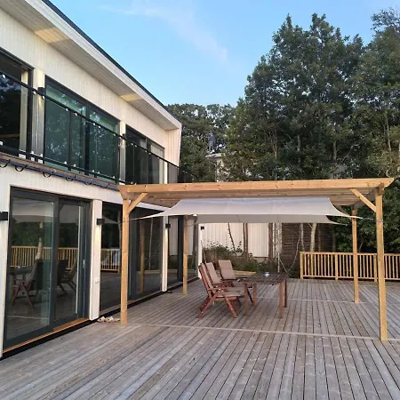 Seaside Panorama With Jetless Hot Tub *