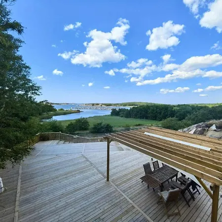 Seaside Panorama With Jetless Hot Tub Villa *