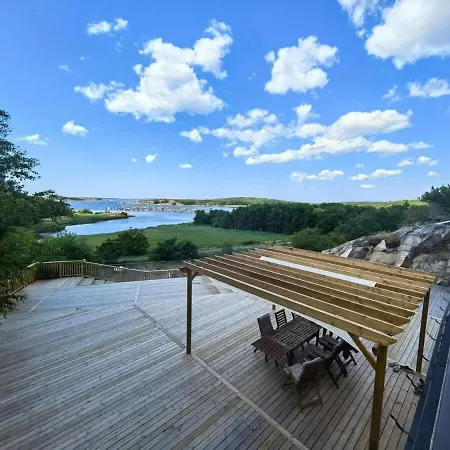 Villa Seaside Panorama With Jetless Hot Tub Gotemburgo