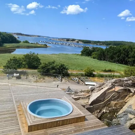 Seaside Panorama With Jetless Hot Tub *