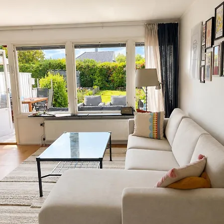 House Landvetter - Sunny Large Terrace, 15 Mn From Gothenburg, Free Parking *