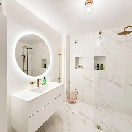 بيت للعطل 4 Bedroom Townhouse Near Liseberg With Free Parking For Families And Companies *