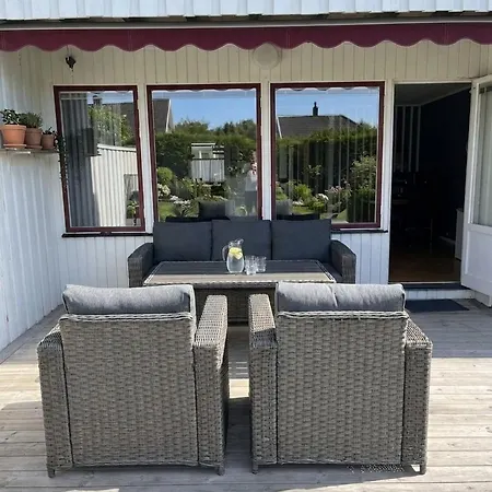 House Landvetter - Sunny Large Terrace, 15 Mn From Gothenburg, Free Parking ヴィラ ヨーテボリ