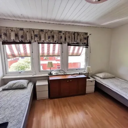 Team & Family Townhouse - Sleeps 7 - W Garage * غوتنبرغ