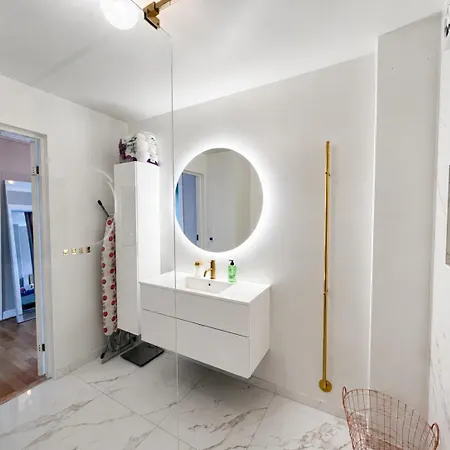 بيت للعطل 4 Bedroom Townhouse Near Liseberg With Free Parking For Families And Companies