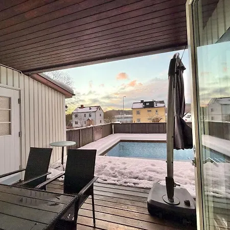 בית נופש Workers And Family Homes 4br House, 7 Beds, Free Parking & Garage Near Volvo גטבורג
