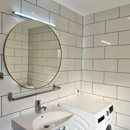 6 Bedroom For Workers With Free Parking בית נופש