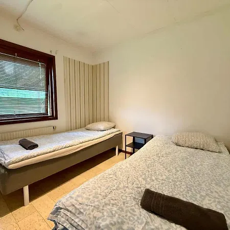 別荘 3 Bedroom Workers Near For 6 People Near Volvo With Free Parking *