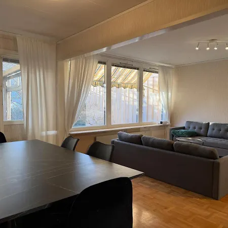 Workers House Near Volvo With 4 Bedrooms 7 Beds And Parking * Göteborg
