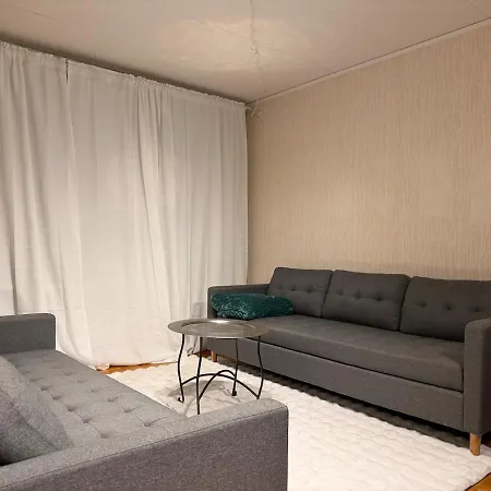 Workers House Near Volvo With 4 Bedrooms 7 Beds And Parking * Göteborg