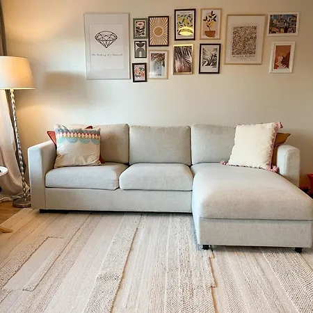 ヴィラ House Landvetter - Sunny Large Terrace, 15 Mn From Gothenburg, Free Parking ヨーテボリ
