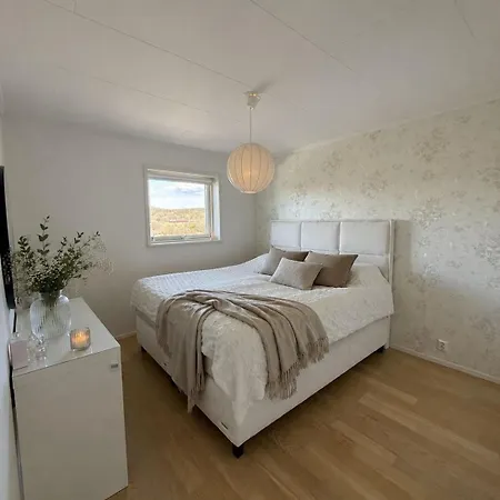 Exclusive And Luxurious With A View Of Nature