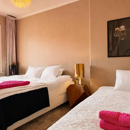 4 Bedroom Townhouse Near Liseberg With Free Parking For Families And Companies بيت للعطل غوتنبرغ