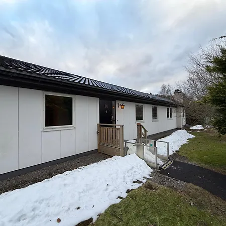 Villa Workers & Familie House 10 Beds Garage Game Near Volvo & Gothenburg