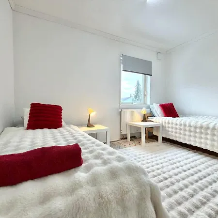 7 Bedroom Workers With 11 Beds And Free Parking * Gothenburg