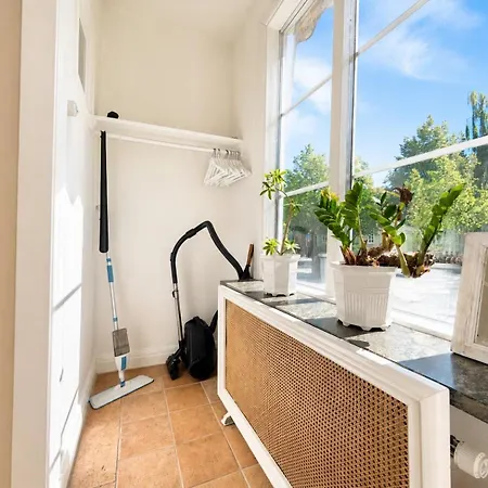 بيت للعطل 4 Bedroom Townhouse Near Liseberg With Free Parking For Families And Companies غوتنبرغ