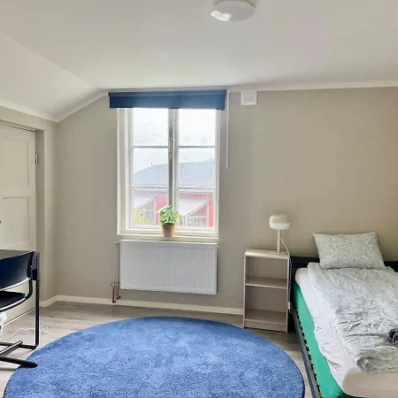 בית נופש 10 Bedroom Workers With Free Parking
