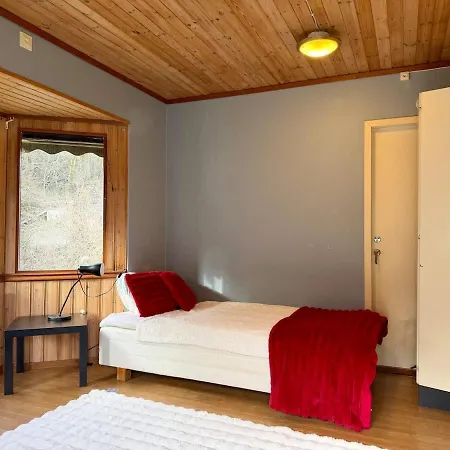 6 Bedroom For Workers With Free Parking בית נופש