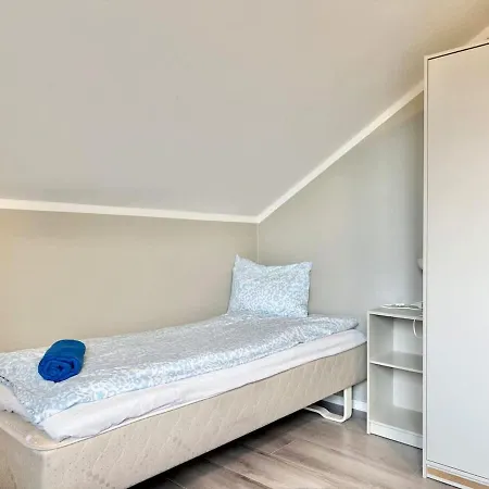 10 Bedroom Workers With Free Parking *