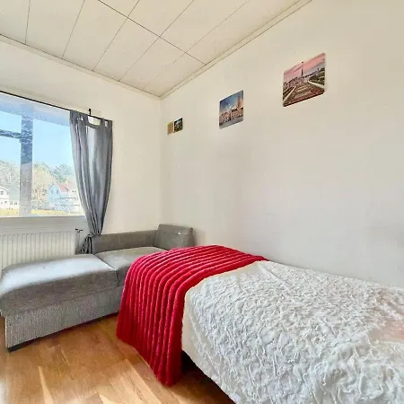 6 Bedroom For Workers With Free Parking בית נופש גטבורג