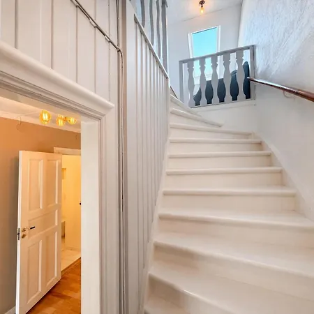 4 Bedroom Townhouse Near Liseberg With Free Parking For Families And Companies * غوتنبرغ