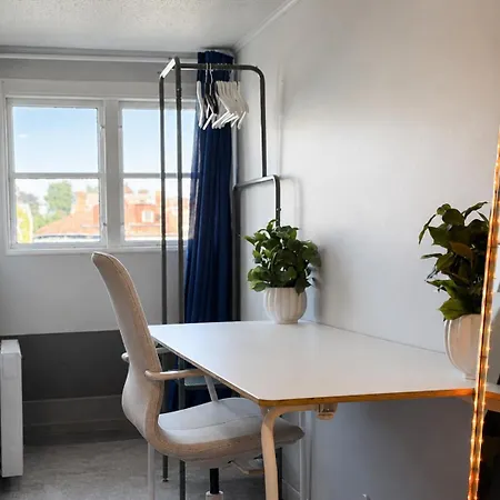 بيت للعطل 4 Bedroom Townhouse Near Liseberg With Free Parking For Families And Companies *
