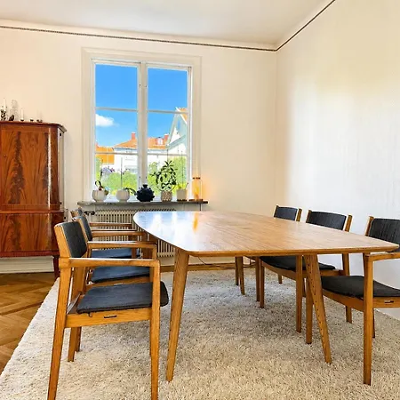 بيت للعطل 4 Bedroom Townhouse Near Liseberg With Free Parking For Families And Companies *