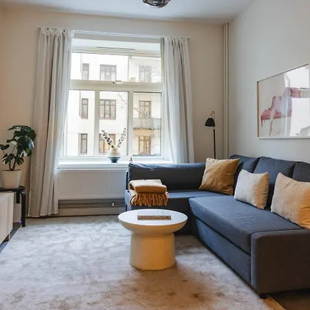 Super King Bed Spacious & Calm Wifi *