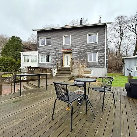 Apartmán 5 Bedroom With Tv In Each Near Volvo With Free Parking