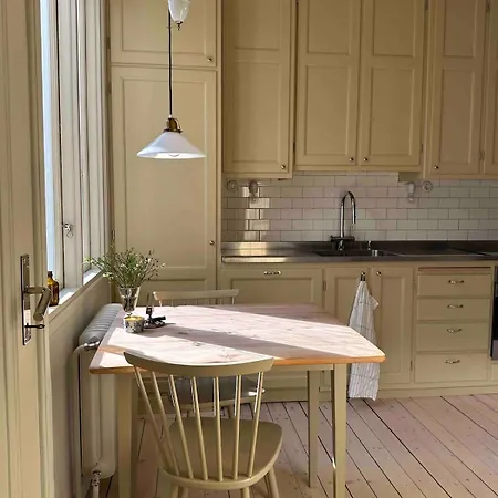 1930s With Private Patio Near Liseberg Göteborg