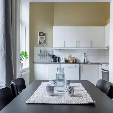 Urban Oasis King Bed Smart Tv Coffee Wifi Apartmán *