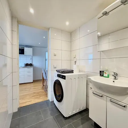2 Bedroom With 4 Beds For Workers And Families Göteborg
