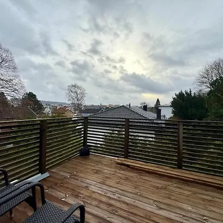 For Workers With 4 Bedrooms Free Parking And Tv In Each Göteborg