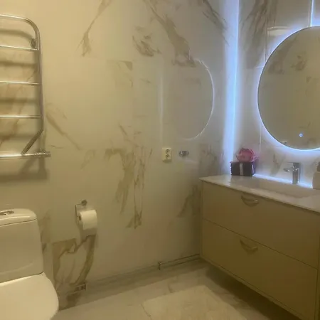 Guest Suite *